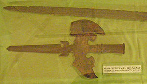 300px-MedievalweaponsfagarasIMGP2979.jpg