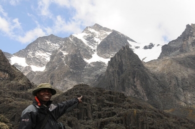 640px-ruwenzori-mountains-virunga-national-park.jpg