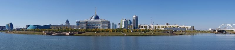 800px-central-downtown-astana-pamorama.jpg