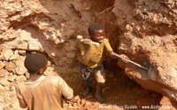 200px-Okapi Coltan Mining.jpg