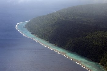 350px-Rennellislandreef.jpg