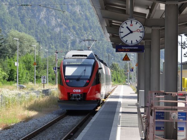 at-oebb-br4023-badreichenhall-070715-full.jpg